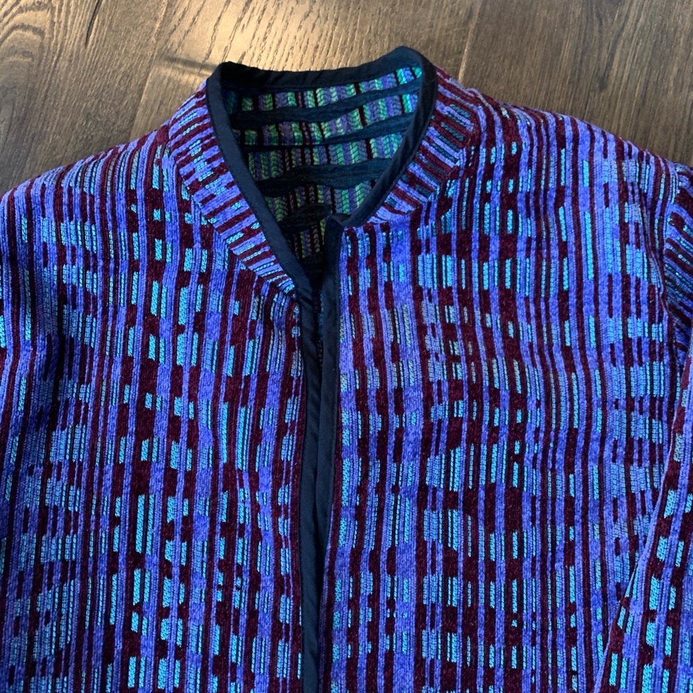 Women’s Reversible Multicolor Patterned Jacket La… - image 6